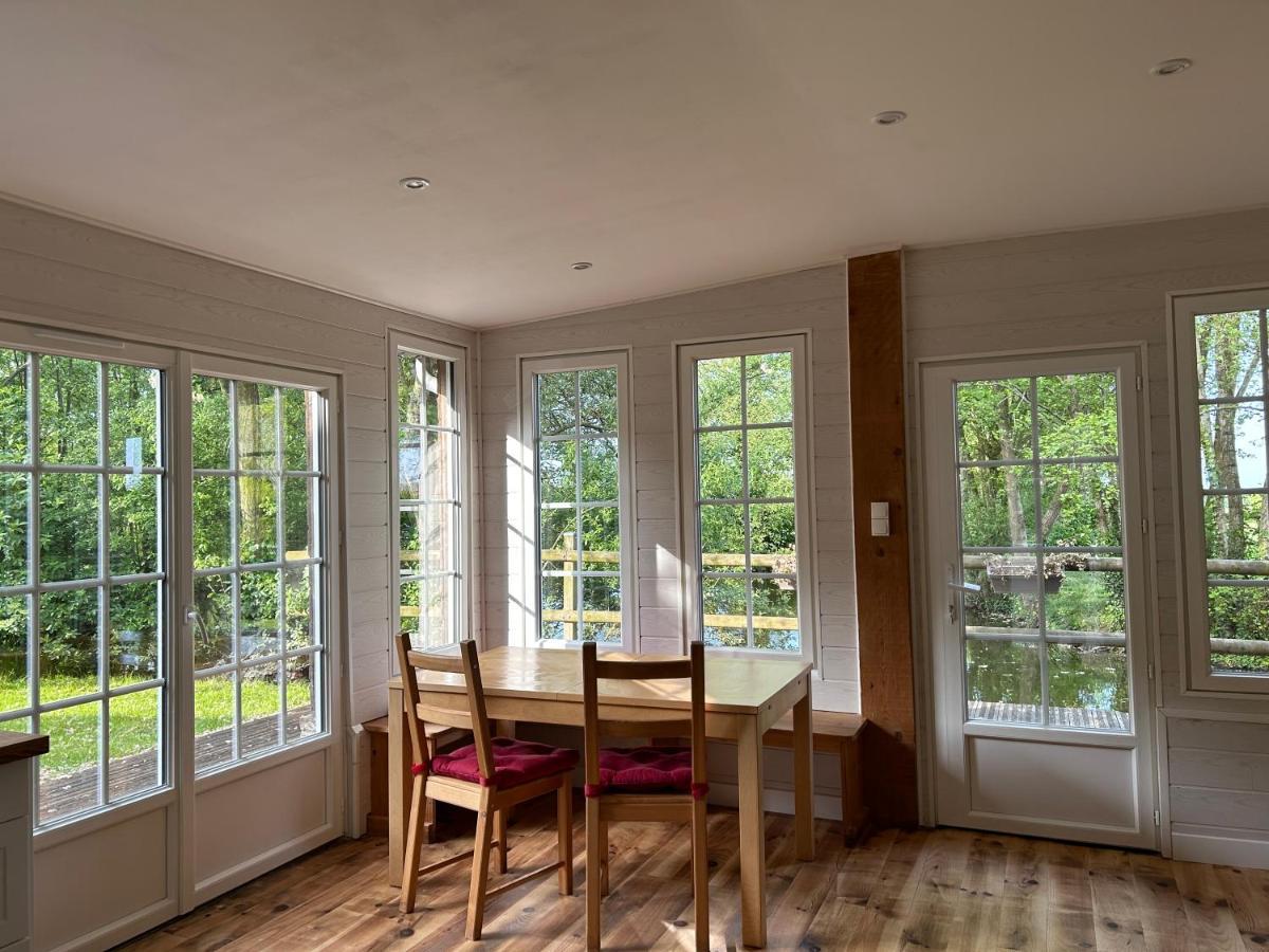La Maison De L'Etang Manerbe Ngoại thất bức ảnh